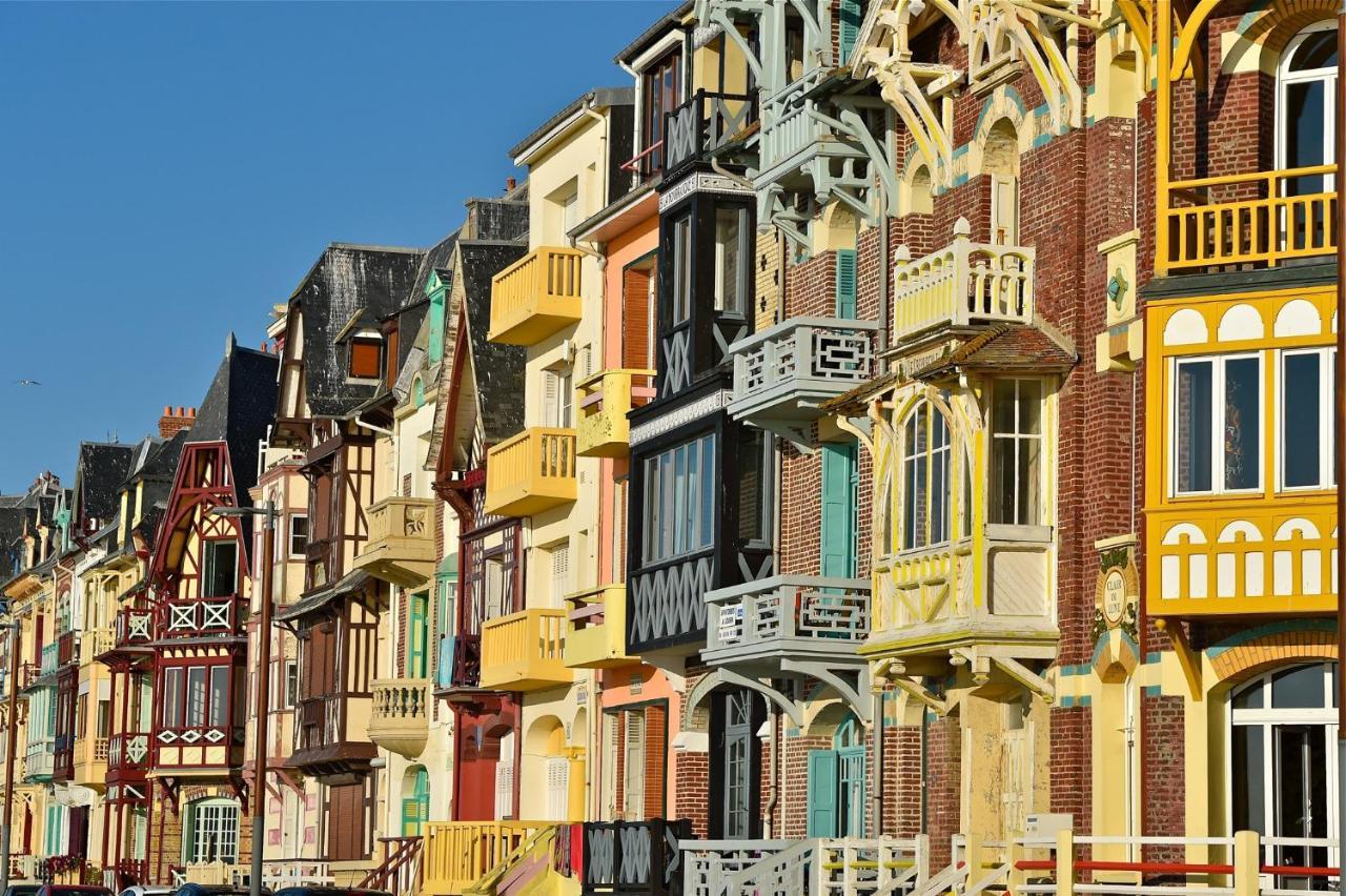 La Verriere. Les Locations Isahora C'Est Aussi Plusieurs Appart' De Standing A 2 Pas Du Chateau D'Eu, Des Falaises Du Treport, De Mers Les Bains Et Aux Portes De La Baie De Somme Eu (Seine-Maritime) Kültér fotó