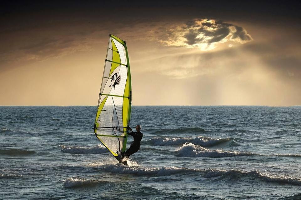 La Verriere. Les Locations Isahora C'Est Aussi Plusieurs Appart' De Standing A 2 Pas Du Chateau D'Eu, Des Falaises Du Treport, De Mers Les Bains Et Aux Portes De La Baie De Somme Eu (Seine-Maritime) Kültér fotó